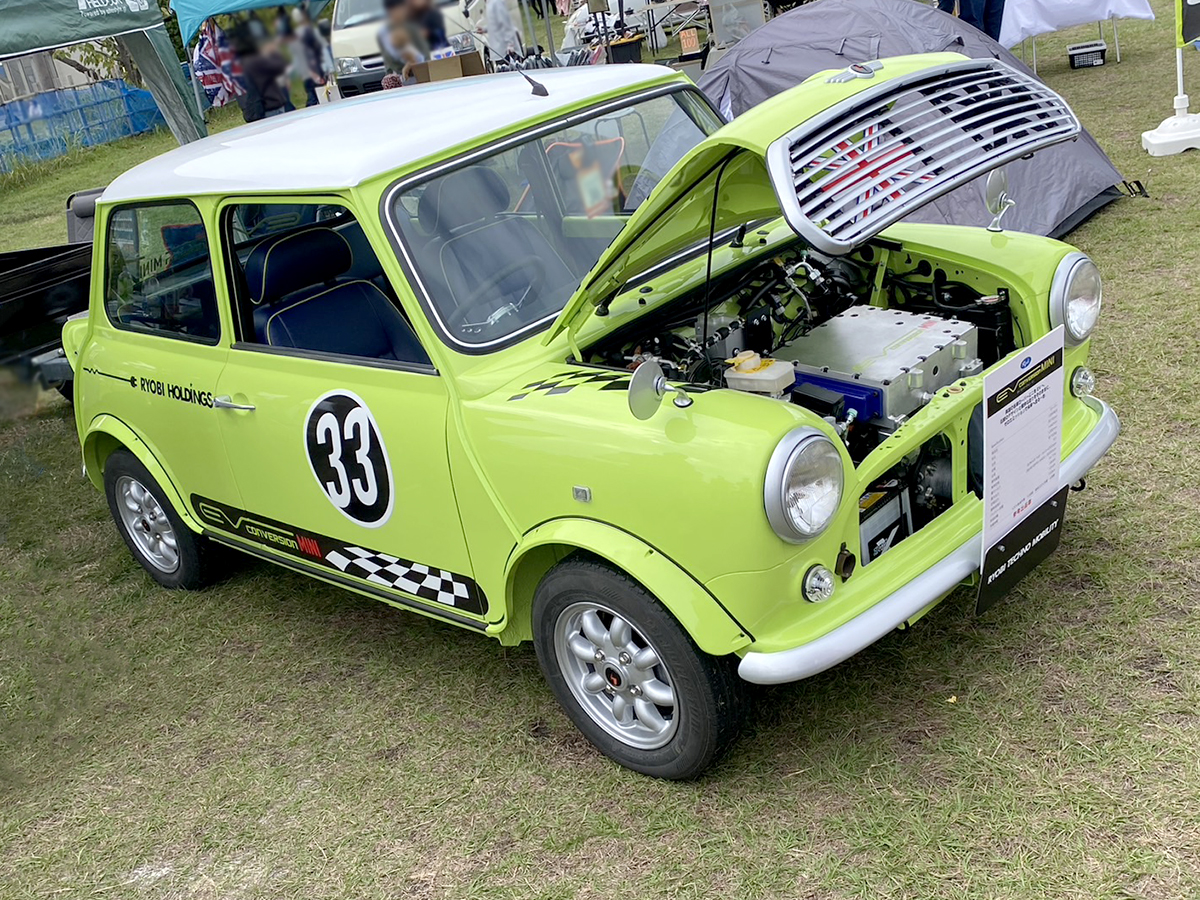 MINI、EV仕様で登場!